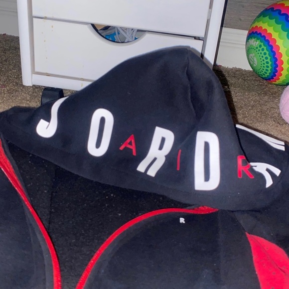 Jacket - Picture 4 of 5